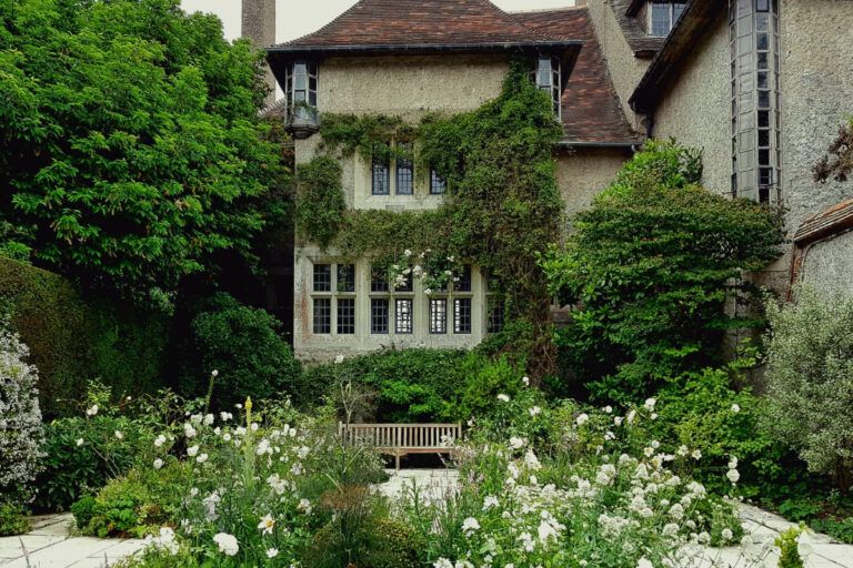 Imóvel francês para falar sobre como comparar casa na França.