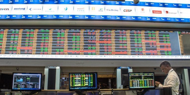 Bolsa brasileira Bovespa apresenta queda acentuada