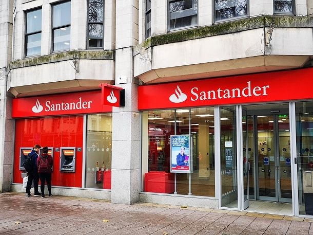 Exitem alternativas mais baratas do que o One Pay Santander para enviar dinheiro ao exterior., como a Remessa Online, por exemplo.