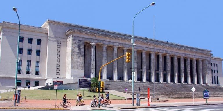 Saiba como estudar medicina na Argentina