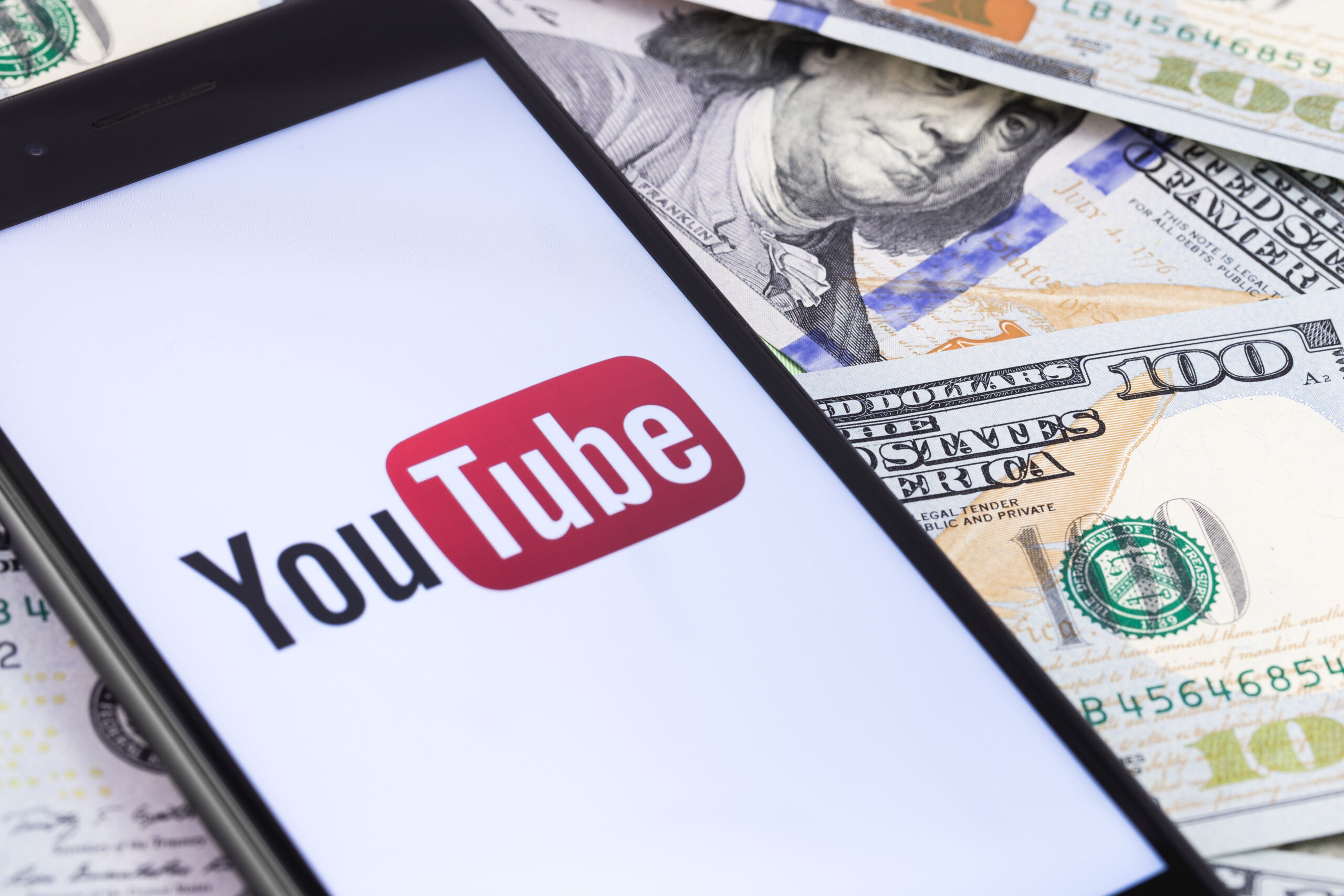 Quanto o  paga por vídeo? Como calcular a monetização?