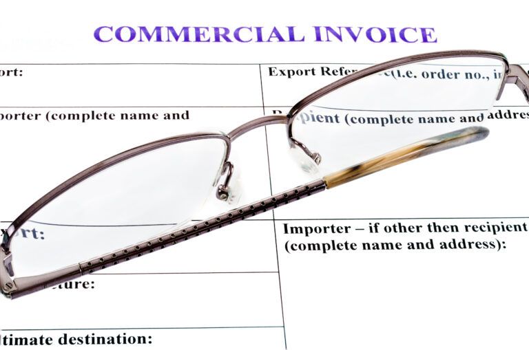 Commercial invoice para importação de serviços do exterior: saiba mais