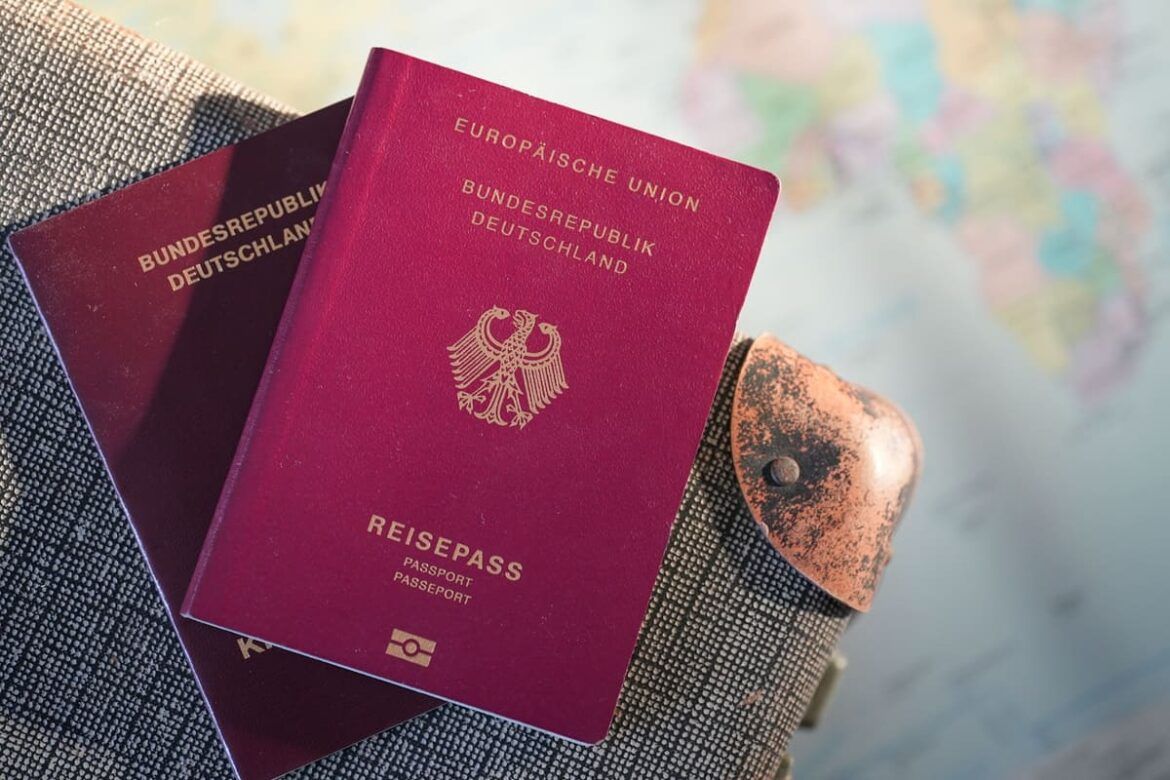 Cidadania alemã dá direito a passaporte europeu