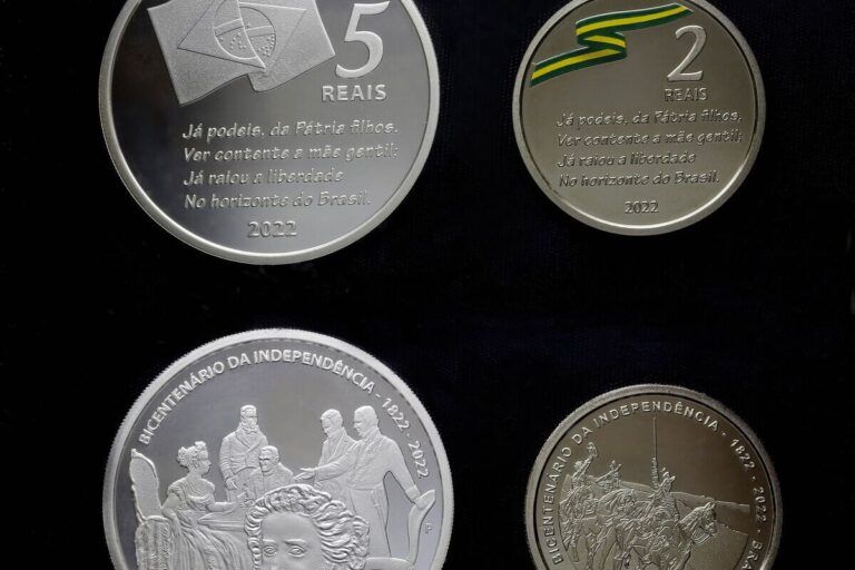 Moedas comemorativas dos 200 anos da Independência do Brasil