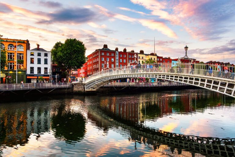 Imagem da capital da Irlanda para falar sobre como morar em Dublin.