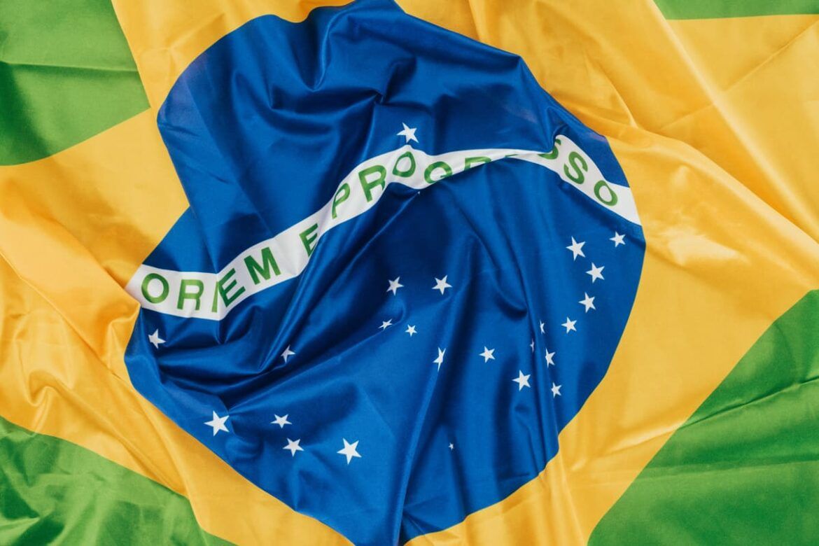 Foto da bandeira do Brasil