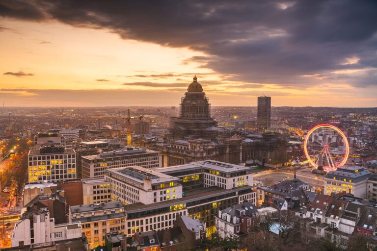 Vista ampla de Bruxelas, capital da Bélgica