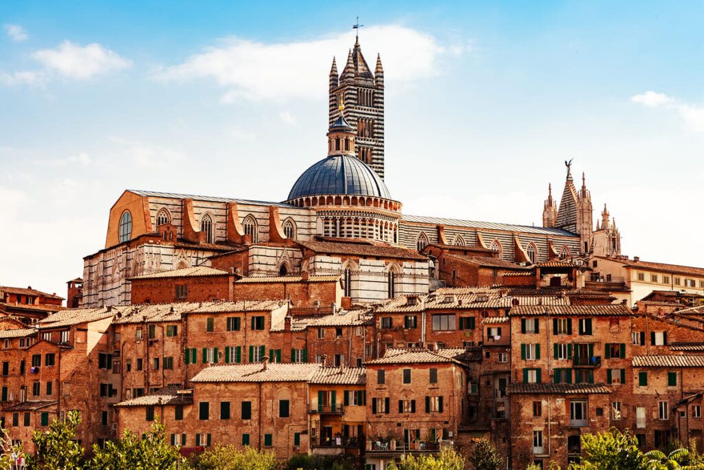 Construções de Siena na região Toscana da Itália