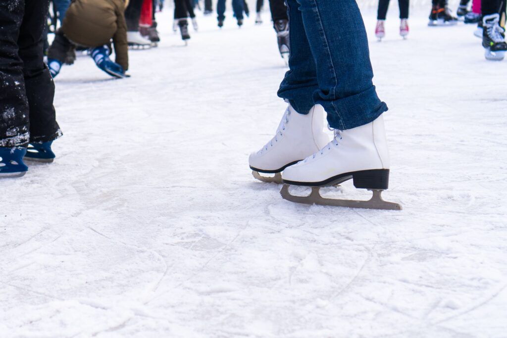 patinacao em gramado 1024x683 - O que fazer em Gramado: passeios, culinária e custos