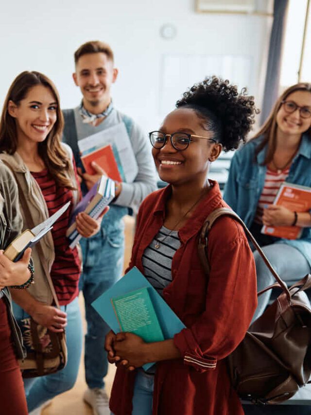 Pé-de-Meia Licenciaturas: Bolsa de R$ 1.050 para Universitários