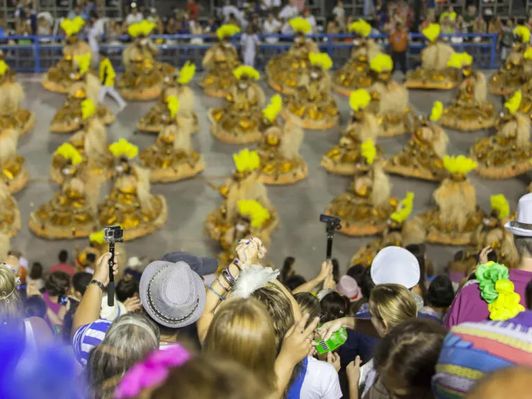 Desfile das escolas de samba do RJ